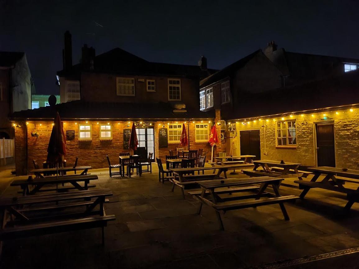 Gillygate Bar And Rooms 约克 外观 照片